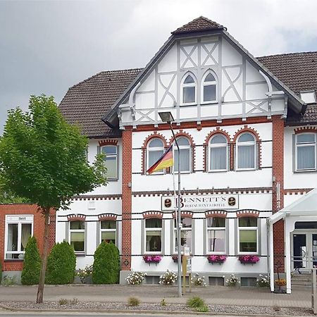 Bennetts Restaurant Und Hotel Wittingen エクステリア 写真