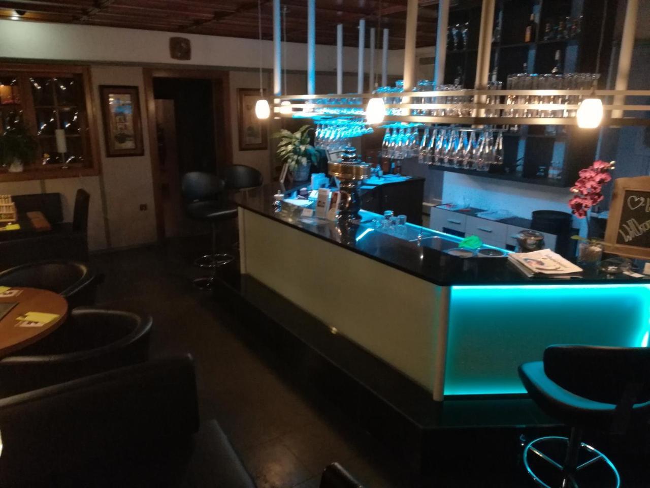 Bennetts Restaurant Und Hotel Wittingen エクステリア 写真